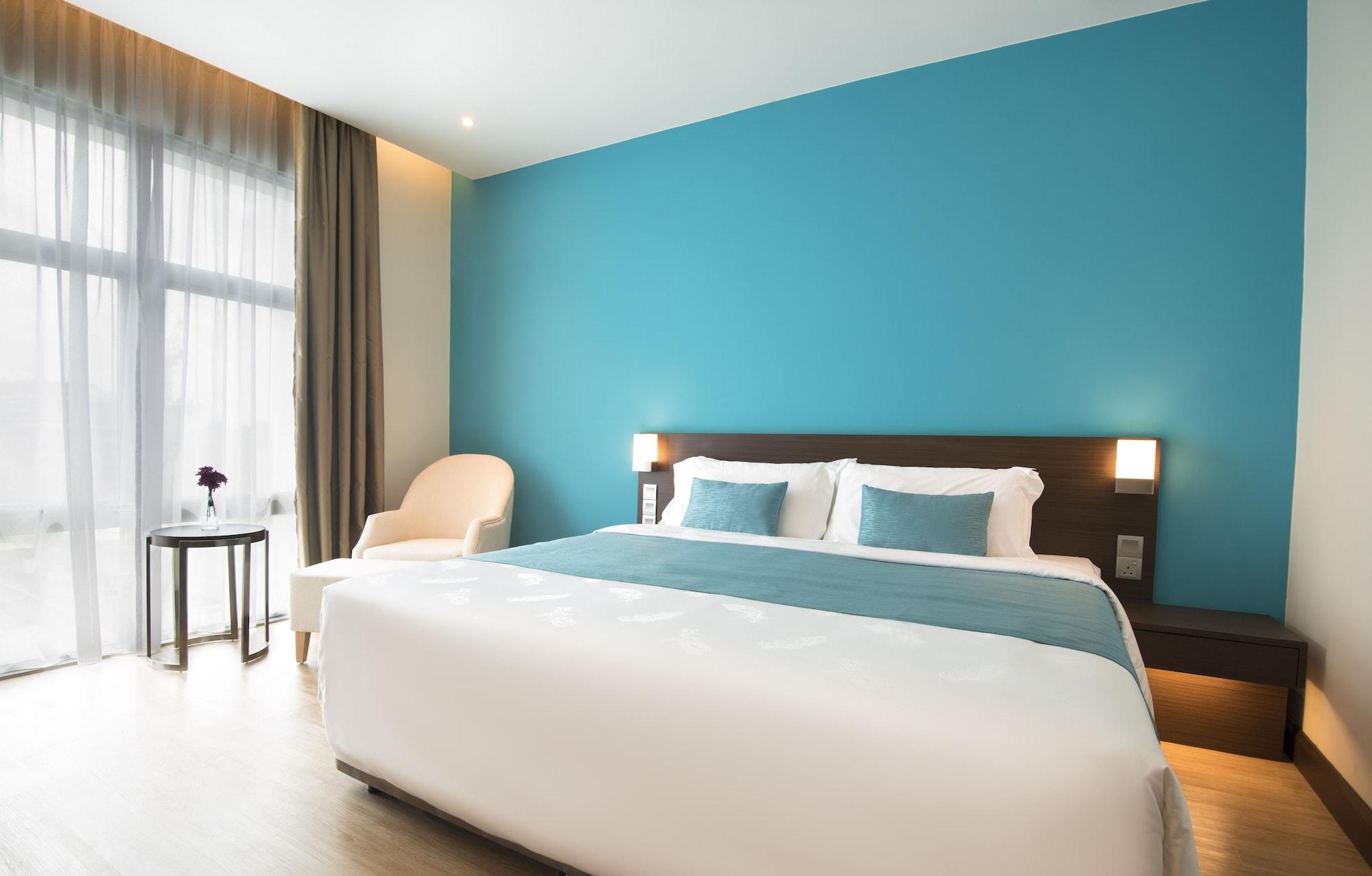 Astana Wing - Riverside Majestic Hotel Kuching Luaran gambar