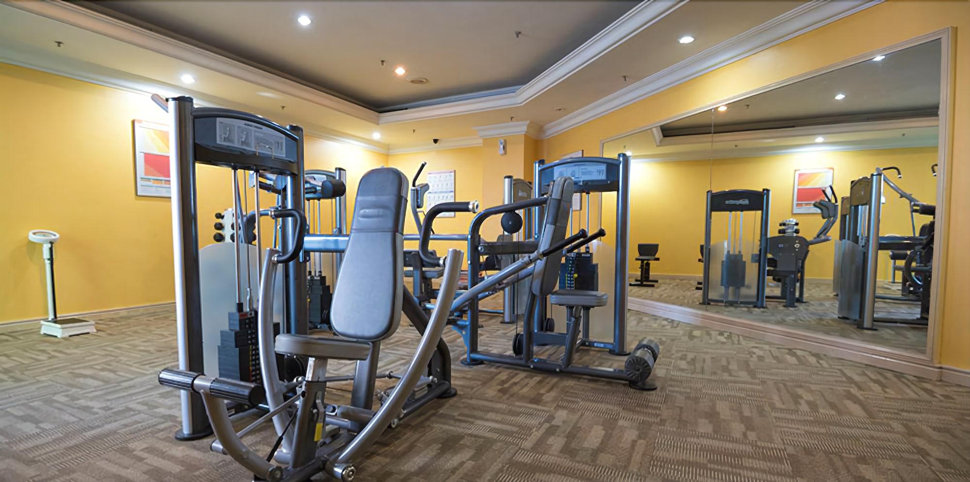 Astana Wing - Riverside Majestic Hotel Kuching Luaran gambar