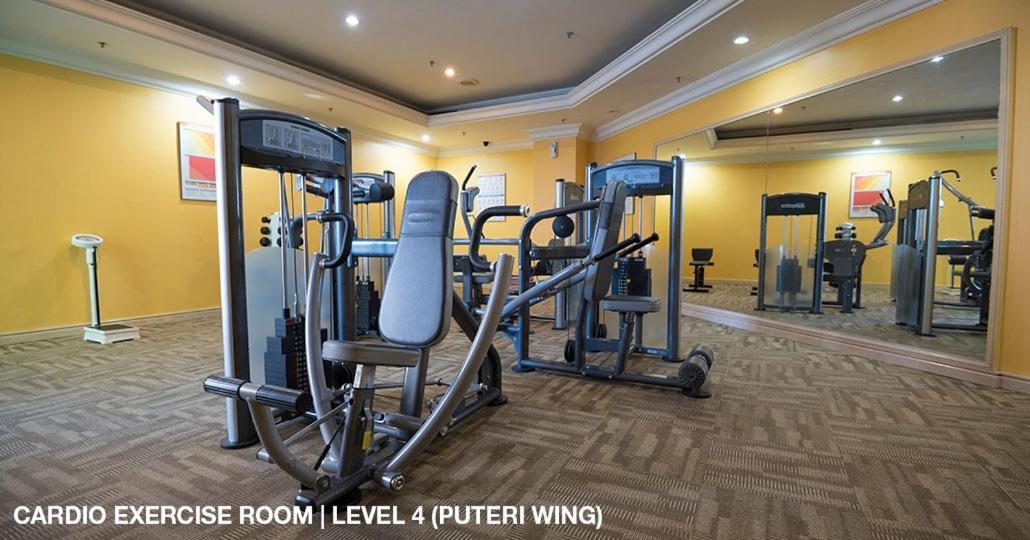 Astana Wing - Riverside Majestic Hotel Kuching Luaran gambar