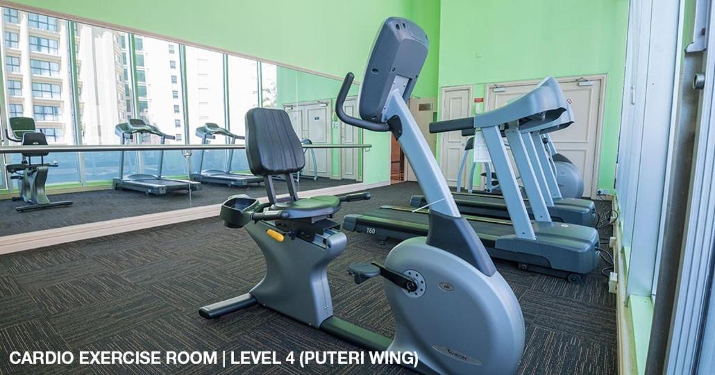 Astana Wing - Riverside Majestic Hotel Kuching Luaran gambar